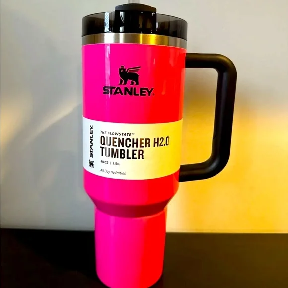 NEW LIMITED ELECTRIC PINK STANLEY 40oz TUMBLER